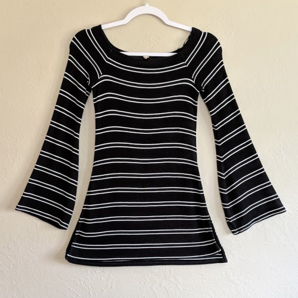 FREE PEOPLE STRIPED BELL SLEEVE TOP